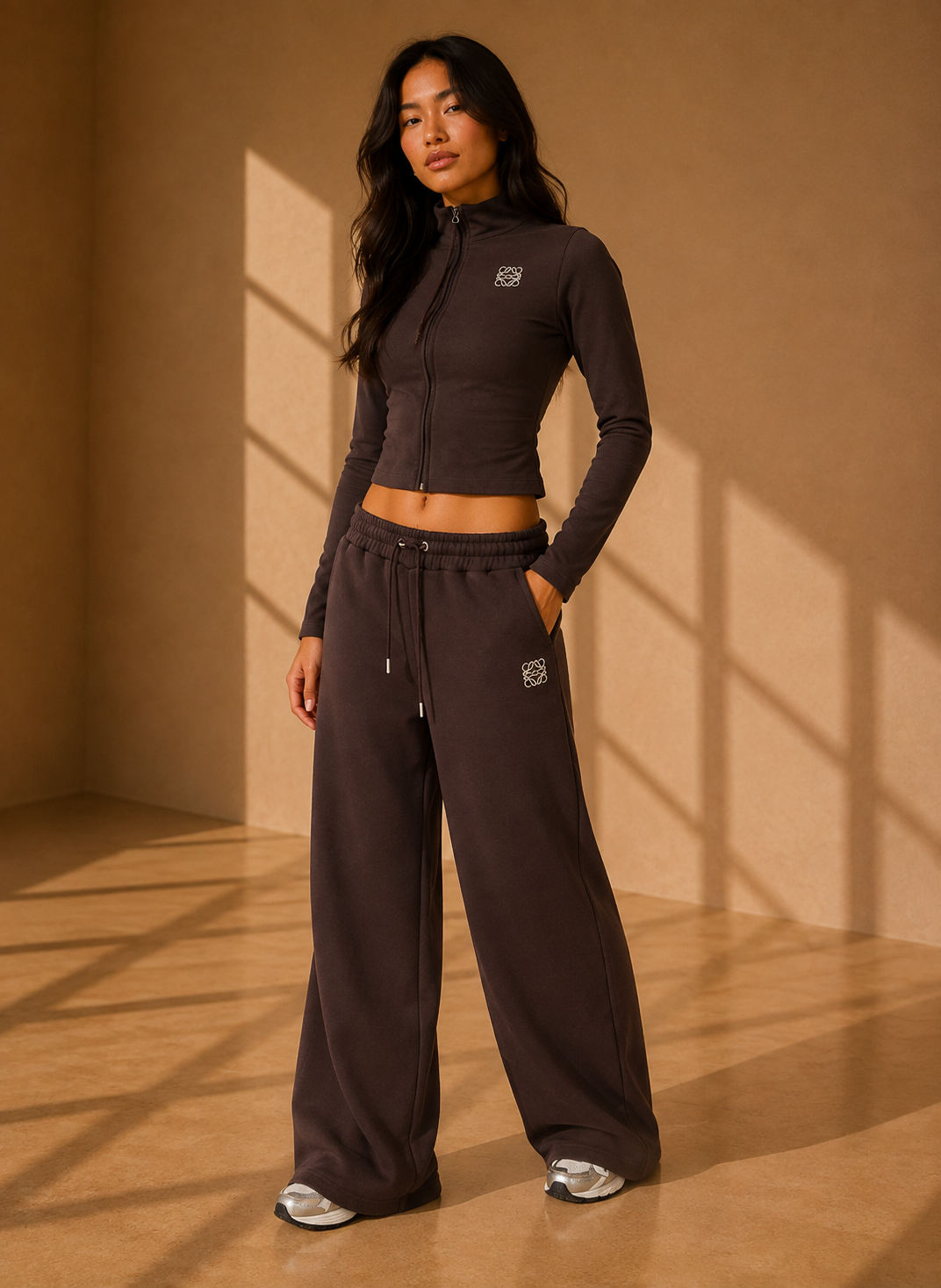 Signature Wide Leg Joggers – Brown